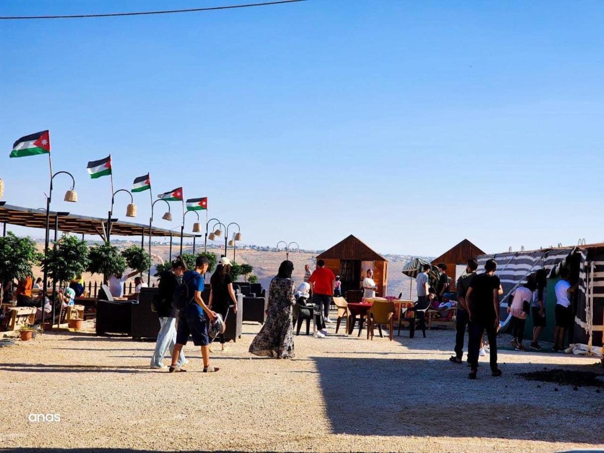 Hotel Wadi Al-Wala View Camp Madaba Exterior foto